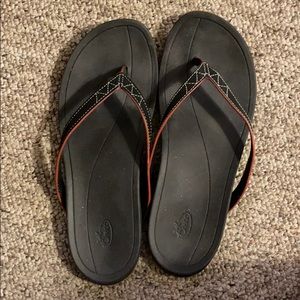 CHACO LEATHER FLIP FLOP SIZE 8M